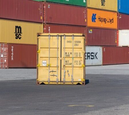 20 FT SHIPPING CONTAINERS - Image 4
