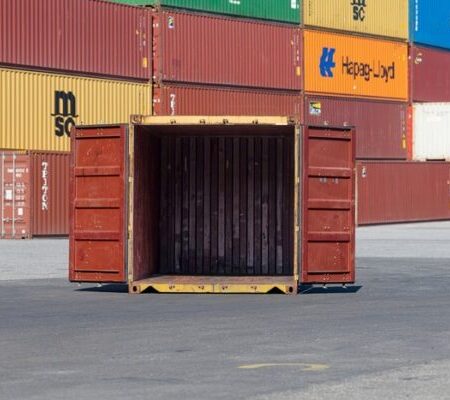 20 FT SHIPPING CONTAINERS - Image 3