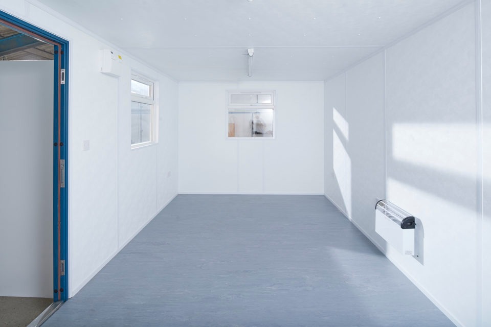 20Ft x 10Ft Jackleg Office Cabin - Image 3