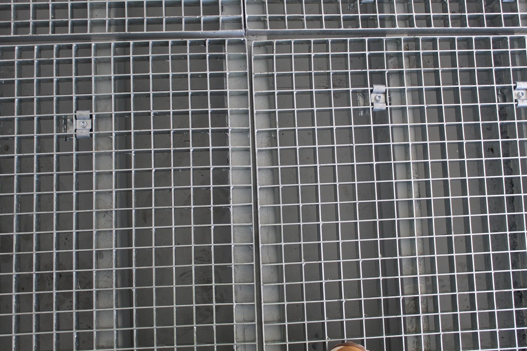 20ft High Cube Container – Hazardous Waste Container, Side opening (9ft 6′ high). - Image 3